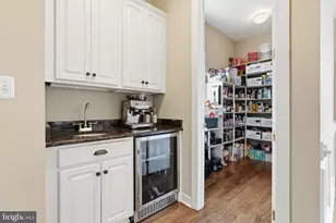18777 Upper Meadow Dr, Leesburg, VA 20176 - Photo 13