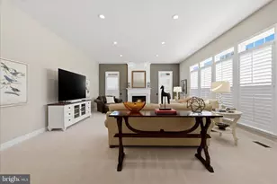 21164 Laurel Springs Dr, Leesburg, VA 20175 - Photo 33