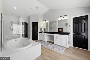21164 Laurel Springs Dr, Leesburg, VA 20175 - Photo 57