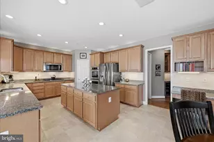 21164 Laurel Springs Dr, Leesburg, VA 20175 - Photo 23