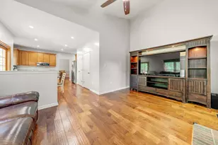 20600 Parkside Cir, Sterling, VA 20165 - Photo 17