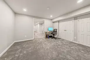 20600 Parkside Cir, Sterling, VA 20165 - Photo 43