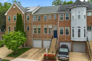 20695 Riptide Square, Sterling, VA 20165 - Photo 3