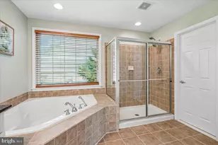 41305 Windybush Dr, Leesburg, VA 20175 - Photo 49