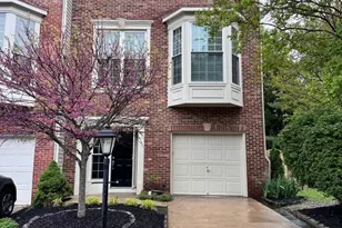 47590 Reef Terrace, Sterling, VA 20165 - Photo 3