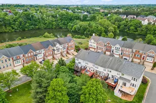21078 Roaming Shores Terrace, Ashburn, VA 20147 - Photo 39