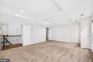 24823 Barrington Grove Ct, Aldie, VA 20105 - Photo 47