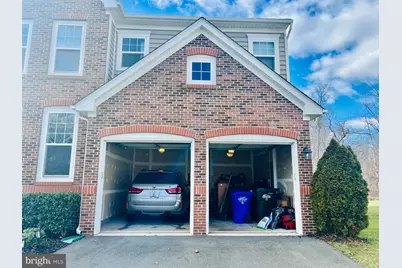 24823 Barrington Grove Court, Aldie, VA 20105 - Photo 3