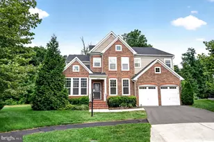 24823 Barrington Grove Ct, Aldie, VA 20105 - Photo 3