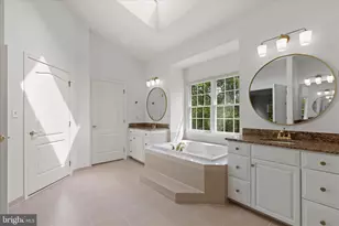19586 Saratoga Springs Pl, Ashburn, VA 20147 - Photo 43