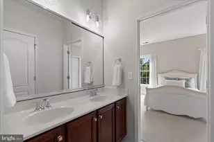 19586 Saratoga Springs Pl, Ashburn, VA 20147 - Photo 51