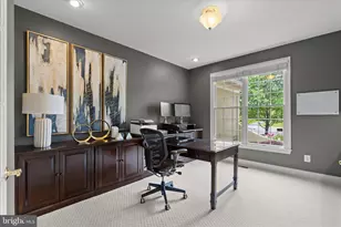 19586 Saratoga Springs Pl, Ashburn, VA 20147 - Photo 31