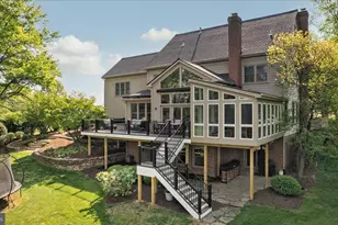 18290 Turnberry Dr, Round Hill, VA 20141 - Photo 43