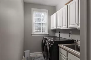 18290 Turnberry Dr, Round Hill, VA 20141 - Photo 31
