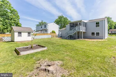 1107 E Beech Road, Sterling, VA 20164 - Photo 5