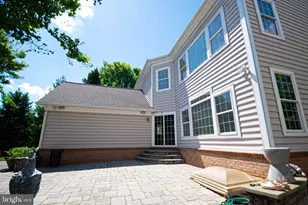 42631 Explorer Dr, Brambleton, VA 20148 - Photo 5