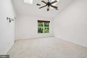 43131 Huntsman Square, Broadlands, VA 20148 - Photo 27