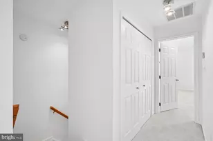 43131 Huntsman Square, Broadlands, VA 20148 - Photo 25