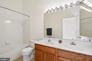43131 Huntsman Square, Broadlands, VA 20148 - Photo 31