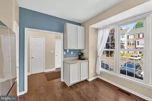 46747 Abington Terrace, Sterling, VA 20165 - Photo 11