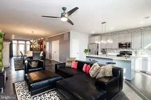 1414 Ribbon Limestone Terrace SE, Leesburg, VA 20175 - Photo 11