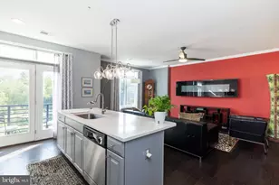 1414 Ribbon Limestone Terrace SE, Leesburg, VA 20175 - Photo 5