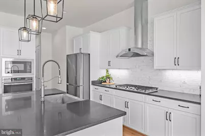 1122 Laconian Street SE, Leesburg, VA 20175 - Photo 17