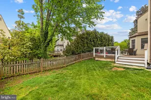 63 Rutherford Cir, Sterling, VA 20165 - Photo 27