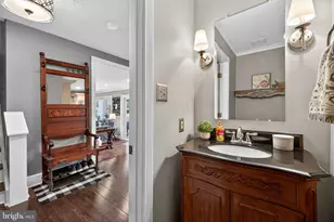 63 Rutherford Cir, Sterling, VA 20165 - Photo 15