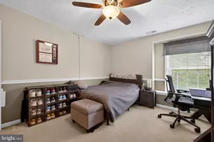 63 Rutherford Cir, Sterling, VA 20165 - Photo 33