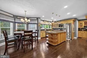 63 Rutherford Cir, Sterling, VA 20165 - Photo 17