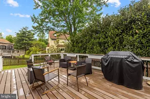 63 Rutherford Cir, Sterling, VA 20165 - Photo 25