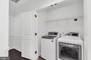 42279 Fox Tracks Terrace, Brambleton, VA 20148 - Photo 37