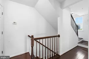 42167 Canary Grass Square, Aldie, VA 20105 - Photo 13