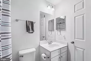 42167 Canary Grass Square, Aldie, VA 20105 - Photo 35
