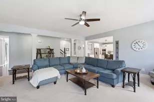 25987 Lilac Oaks Pl, Aldie, VA 20105 - Photo 11
