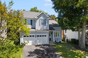 20680 Longbank Ct, Sterling, VA 20165 - Photo 5