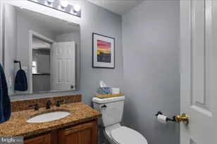 20680 Longbank Ct, Sterling, VA 20165 - Photo 21