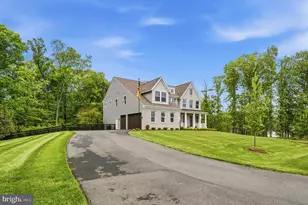 26829 Beech Bend Dr, Centreville, VA 20120 - Photo 5