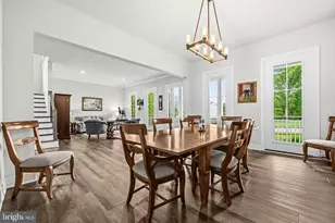 26829 Beech Bend Dr, Centreville, VA 20120 - Photo 13