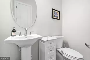 26829 Beech Bend Dr, Centreville, VA 20120 - Photo 27