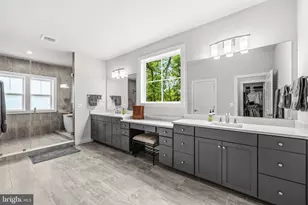 26829 Beech Bend Dr, Centreville, VA 20120 - Photo 41