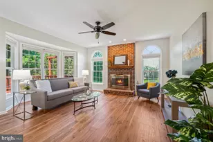47514 Coldspring Pl, Potomac Falls, VA 20165 - Photo 3