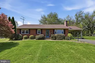 19303 Gleedsville Rd, Leesburg, VA 20175 - Photo 1