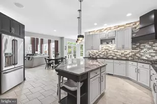 23075 Meriweather Ct, Brambleton, VA 20148 - Photo 21
