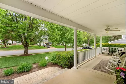 312 Locust Grove Drive, Purcellville, VA 20132 - Photo 5