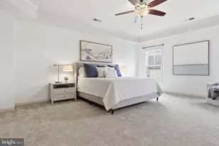 42537 Dreamweaver Dr, Brambleton, VA 20148 - Photo 25