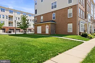 43487 Town Gate Square, Chantilly, VA 20152 - Photo 49