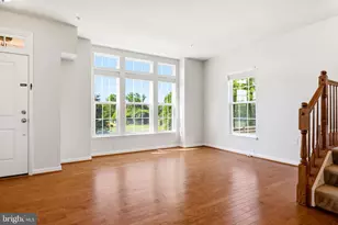 43487 Town Gate Square, Chantilly, VA 20152 - Photo 47