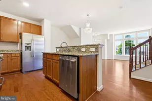 43487 Town Gate Square, Chantilly, VA 20152 - Photo 15